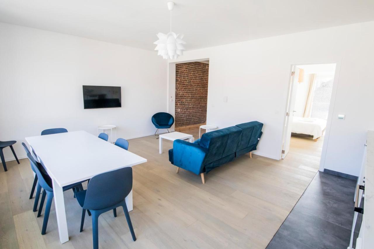 Travelease - Midi Bed & Breakfast Anderlecht ภายนอก รูปภาพ